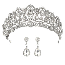 Load image into Gallery viewer, Wedding crown/tiaras with earrings
