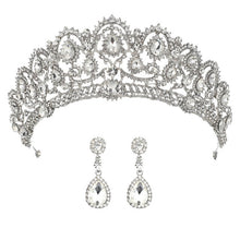 Load image into Gallery viewer, Wedding crown/tiaras with earrings
