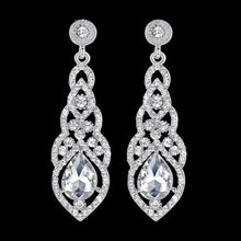 Load image into Gallery viewer, Crystal drop earrings