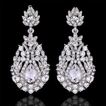 Load image into Gallery viewer, Crystal drop earrings
