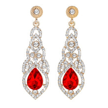 Load image into Gallery viewer, Crystal drop earrings