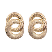 Load image into Gallery viewer, Stud earrings for brides