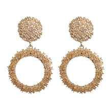 Load image into Gallery viewer, Stud earrings for brides