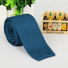 Load image into Gallery viewer, 5.5 cm knit skinny tie