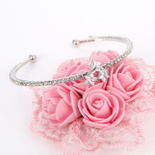 Load image into Gallery viewer, Butterfly bracelet for brides