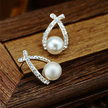 Load image into Gallery viewer, Pearl drop earrings (Bowknot Dangle)
