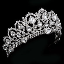 Load image into Gallery viewer, Luxury bridal tiara with big crystal