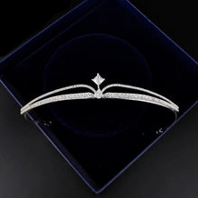 Load image into Gallery viewer, Wedding tiaras with shining rhinestones