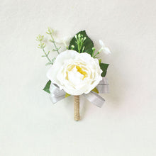 Load image into Gallery viewer, Boutonnieres - White Pink Silk Roses