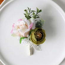 Load image into Gallery viewer, Wedding Boutonniere/Corsages