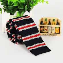Load image into Gallery viewer, 5.5 cm knit skinny tie