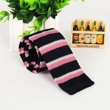 Load image into Gallery viewer, 5.5 cm knit skinny tie
